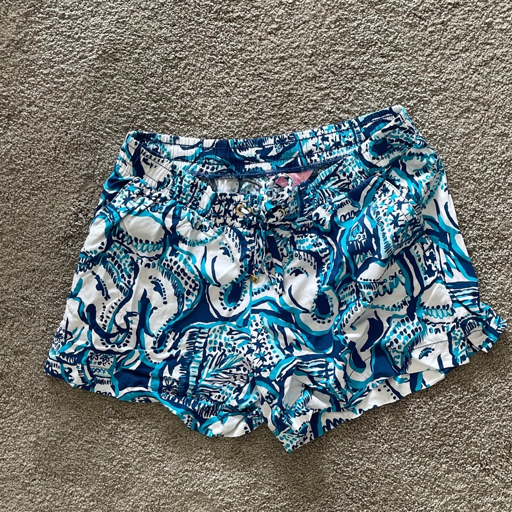 Lilly Pulitzer Katia Shorts- Keep on Trunkin